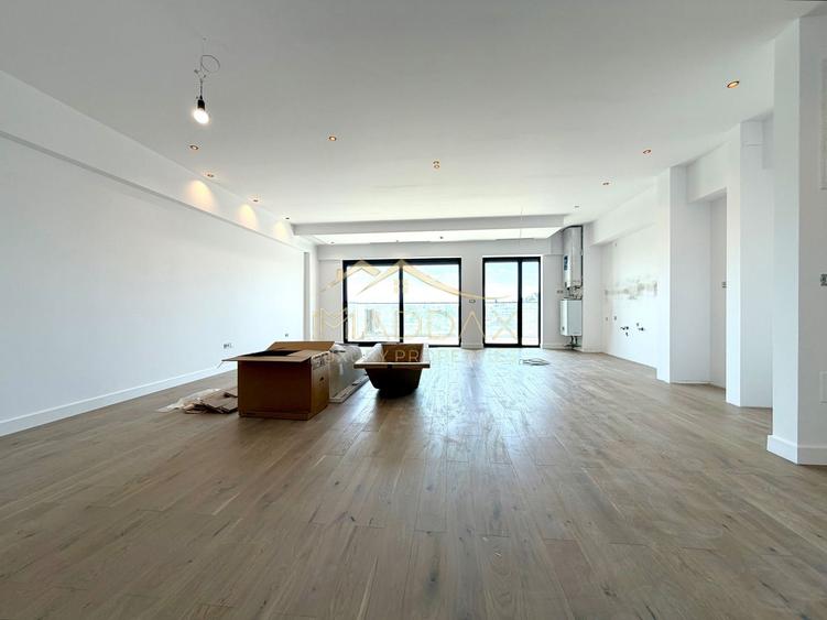 Apartament cu 4 camere *157mp*// 2 parking // Herastrau Park View