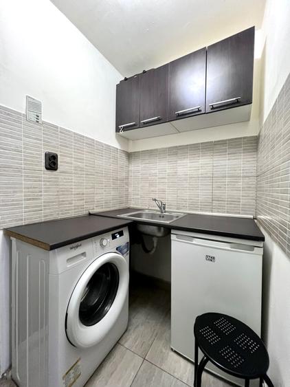 Apartament 1 camera, 22 mp utili, mobilat si utilat - zona Buziasului