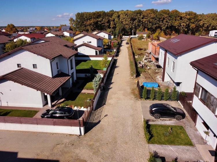 Duplex cu pereti separati langa padure si acces facil spre DN