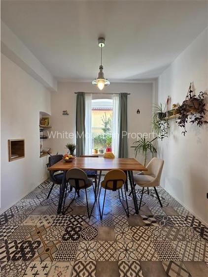 Apartament deosebit la casa str. De Mijloc - 27