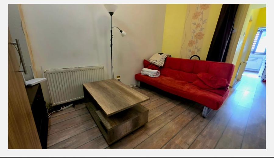 Apartament 42 mp, central, mobilat, utilat, CT proprie