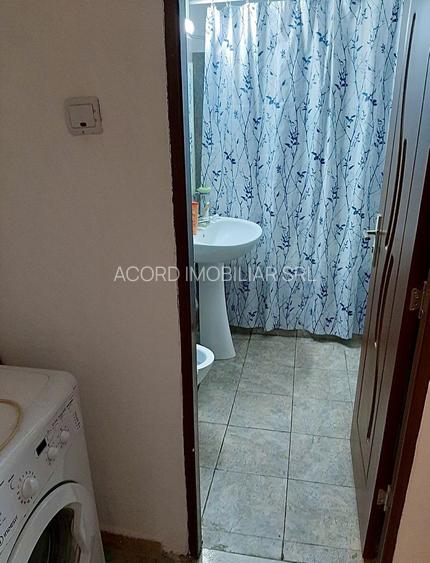 Apartament 2 camere decomandat - zona Dacia - 5