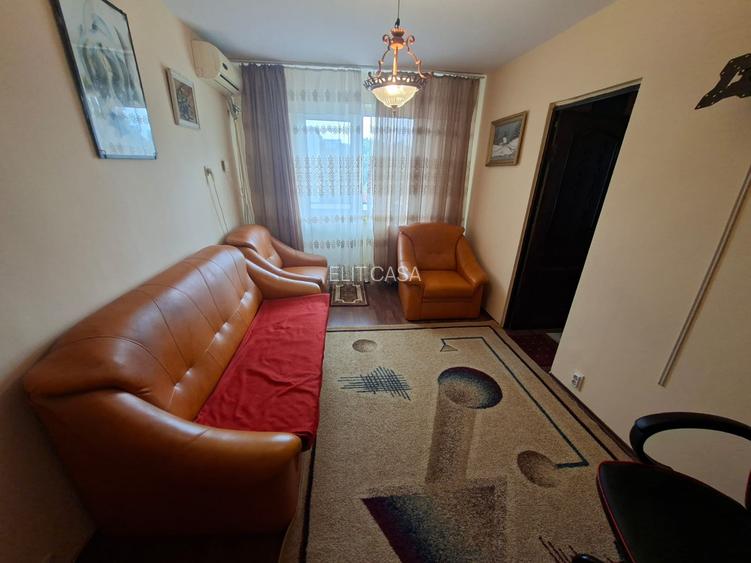 Apartament cu 2 camere, etaj 3/4, zona Tatarasi - 4