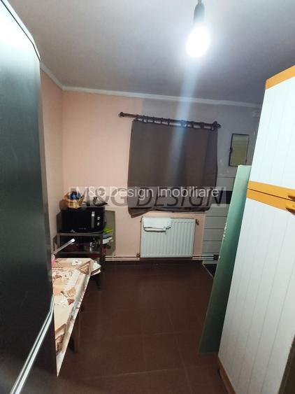 3 camere decomandat Bucovina CENTRALA PROPRIE etaj 3 - 6