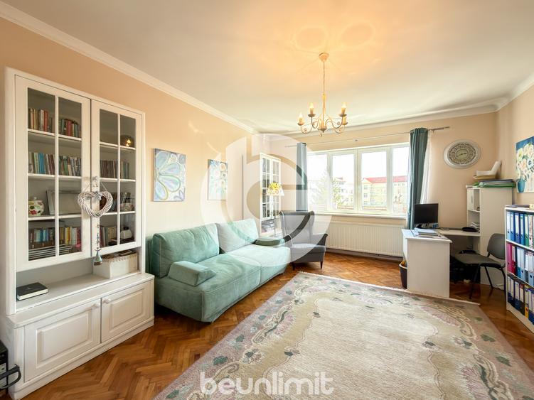 Apartament 4 camere | Str. Dealului | Parcare in curte interioara