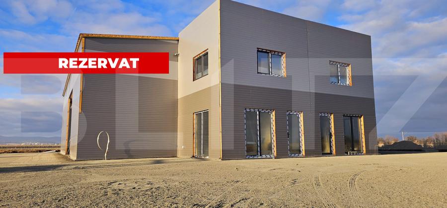 Hala industriala, de vanzare, 522 mp, zona exterior sud