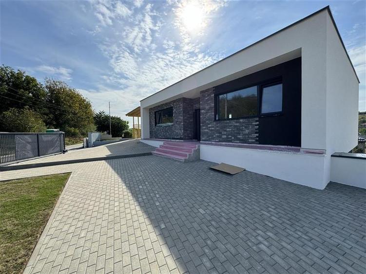 Casa Individuală,129 mp utili,teren 583 mp, situata in Baciu!