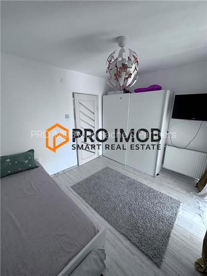 Apartament 3 camere decomandat zona Centru - 3