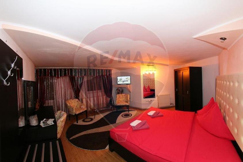 De vanzare / Pensiunea El Plazza Baile Herculane