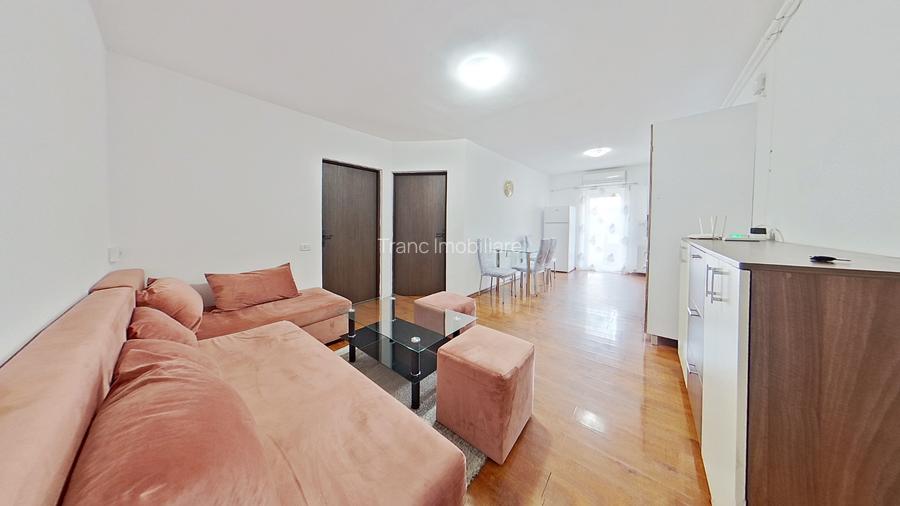 Apartament cochet cu 2 camere de inchiriat - zona Parneava - 2