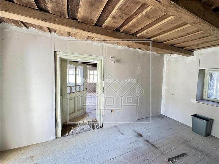 Casa individuala cu gradina, teren 1278 mp, sat Ludos, jud Sibiu - 12