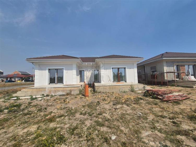 Duplex parter - 2 dormitoare - zona foarte buna