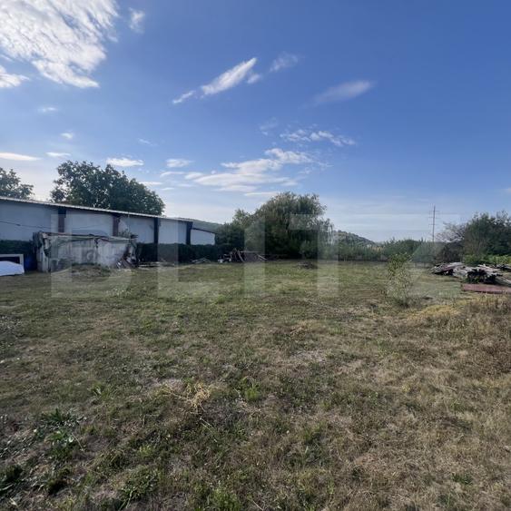 Teren intravilan, 1.450 mp, zona Santana de Mures