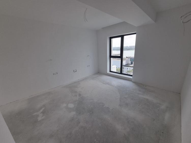 Faleza nord complex de blocuri noi-apartament 3 camere cu vedere frontala la lac