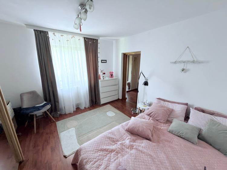 Casa renovata in oras str.Cismelei