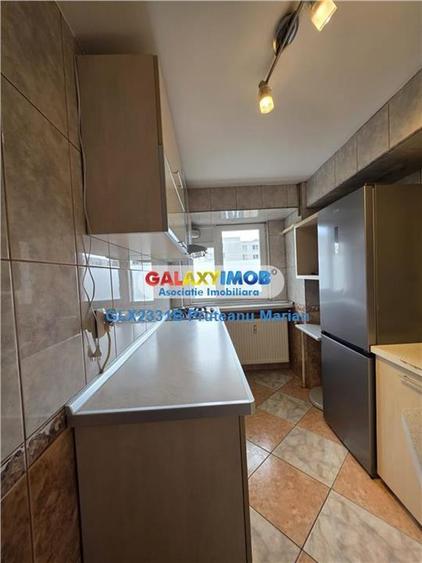 Inchiriere apartament cu 3 camere situat apropae de metrou Favorit