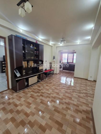 3 camere Obor Cu balcon si terasa Mobilat