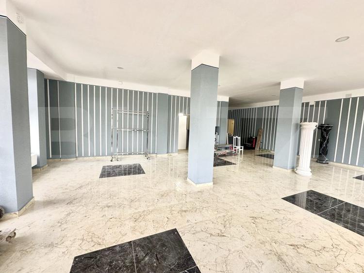 4 garsoniere,1 apartament regim hotelier si restaurant,Blaj