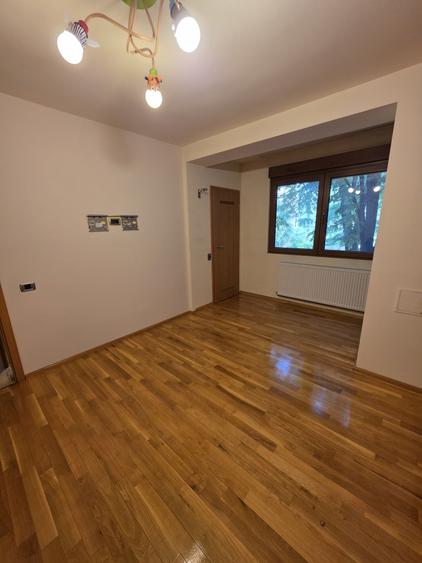 🏡 Apartament cu 4 camere situat în zona Facultății de Medicină- 2475