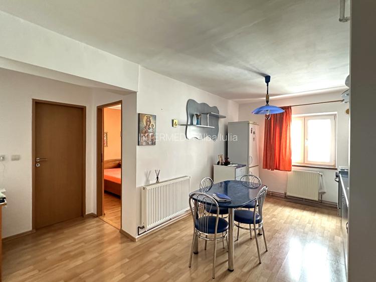 OKAZIE! Apartament 3 camere Decomandat 2 Bai si Balcon Mare CETATE Stadion - 3