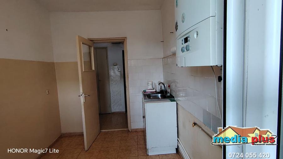 Apartament 2 camere, semidecomandat – Mazepa I