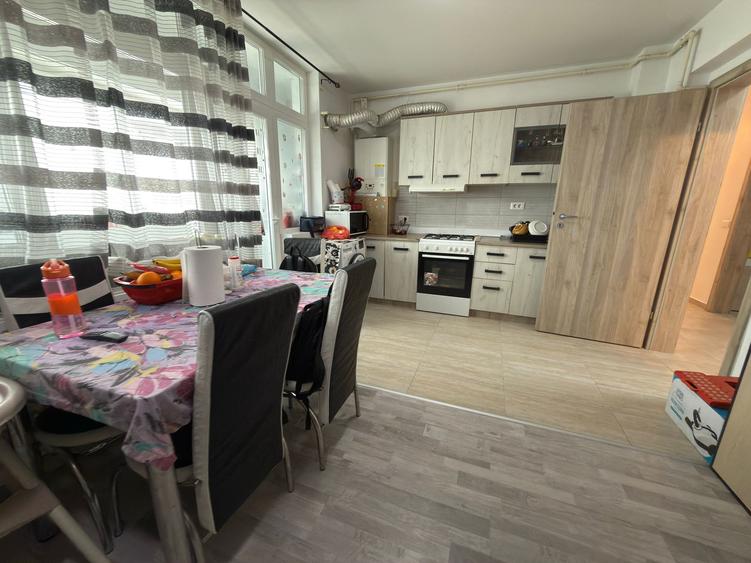 Apartament 3 camere, Titan Sun Park, doua bai, mobilat si utilat.