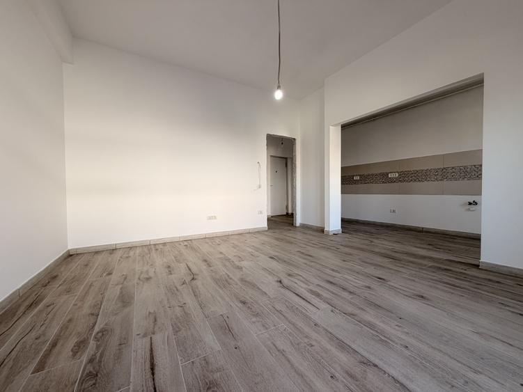 Apartament 1 camera, 35,3 mp, etaj 2 - zona Soarelui