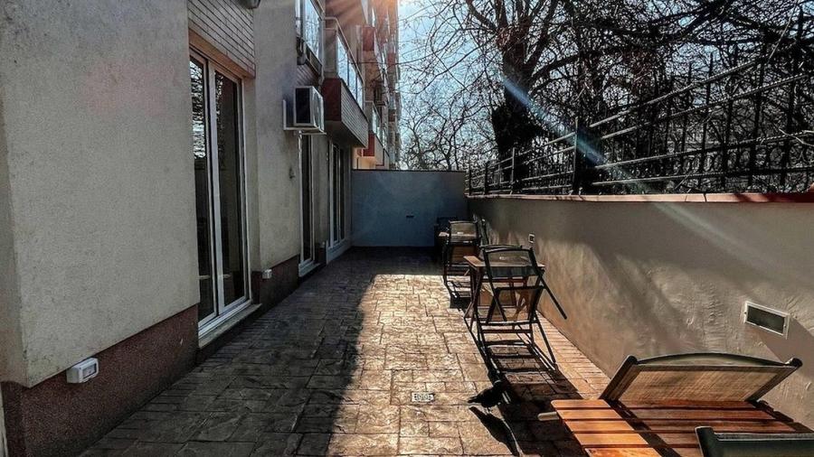 REA1023271 3 camere Victoriei l bloc nou l terasa 43 mp I Metrou