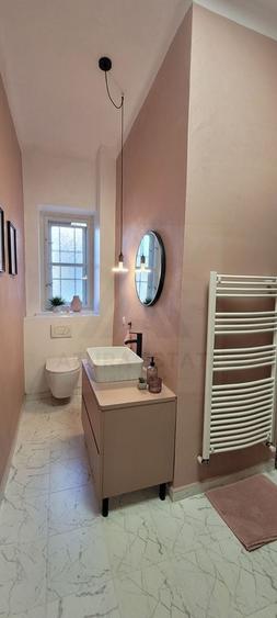 Apartament 2 camere 72 mp utili parter inalt parcare Centrul Istoric