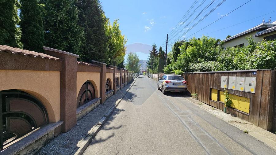 Casă / Vilă în zona Zamca, Suceava - 5