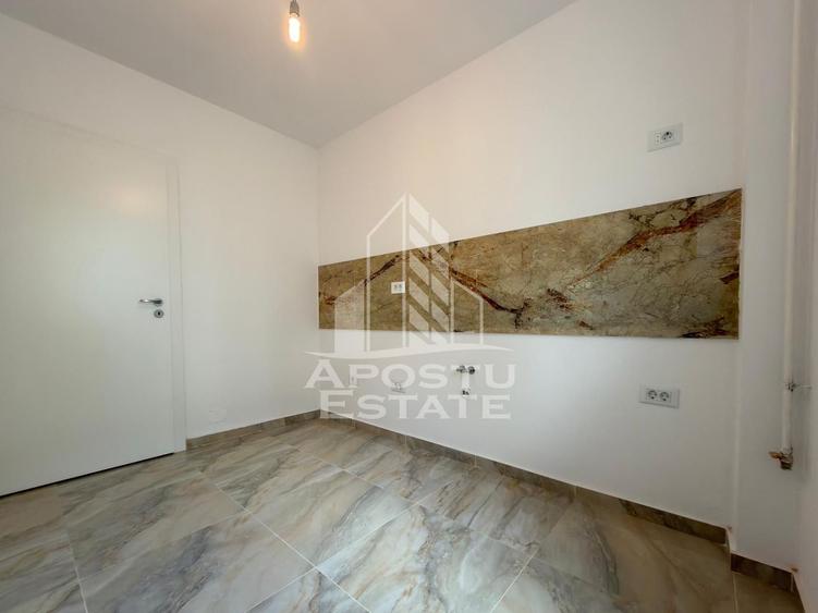 Apartament cu 2 camere, bucatarie separata zona Planetelor Giroc