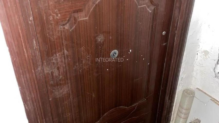 Strada Principatele Unite, Apartament cu 4 camere decomandat - 82 mp - subs - 10
