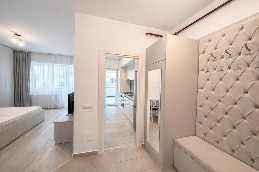 Apartament 1 cameră 44MP, etaj intermediar, bloc din 2024 în zona Podu Roș