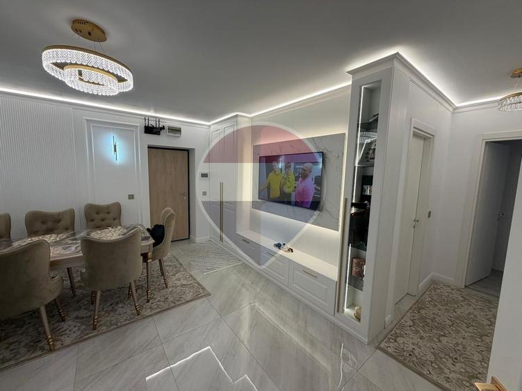 Vanzare apartament 3 camere Hils Pallady