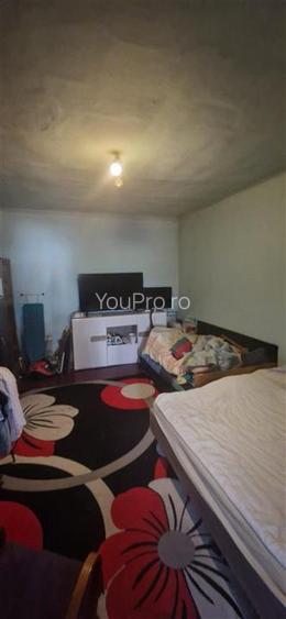 Decomandat 2 Camere / Curte Comuna cu Loc de Parcare / Zona Traian - 18