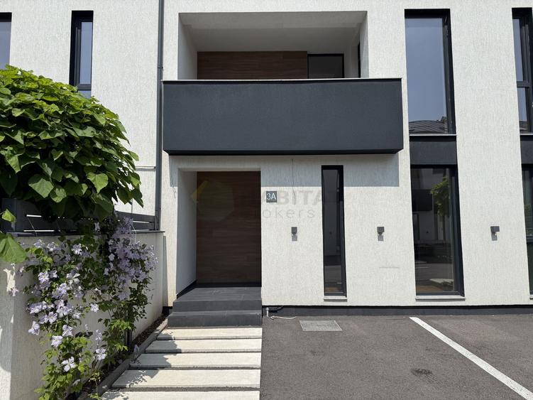 Disponibila acum in zona Matei Millo | Vila moderna 5 camere