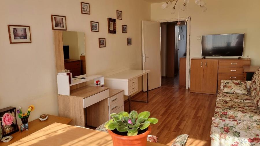 3 camere ultracentral – Piata 700, 66 mp, centrala + AC noi, vedere superba