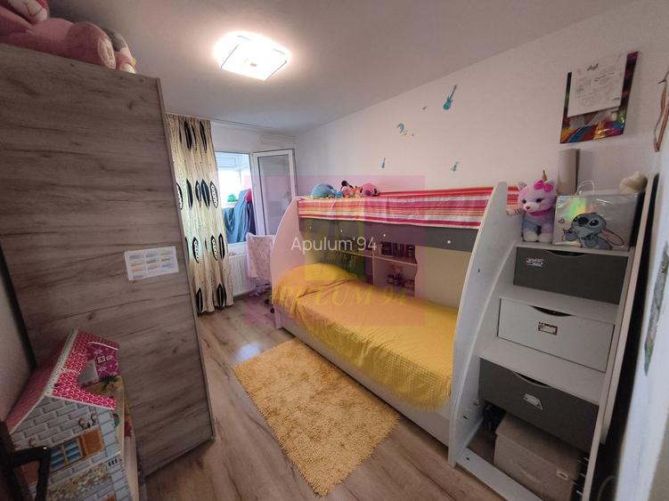 Apartament spațios de 4 camere bl 1982 Berceni etajul 8 bloc anvelopat - 14