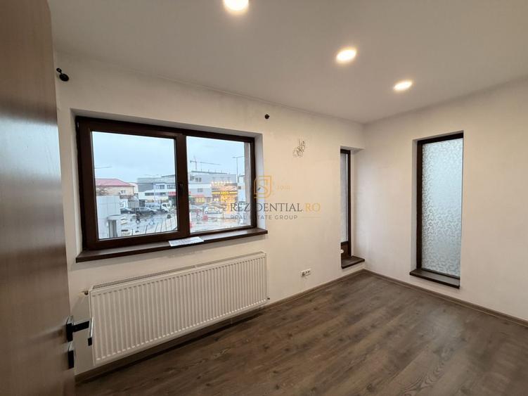 Spatiu comercial, pozitionare excelenta, exact la metrou Aparatorii P