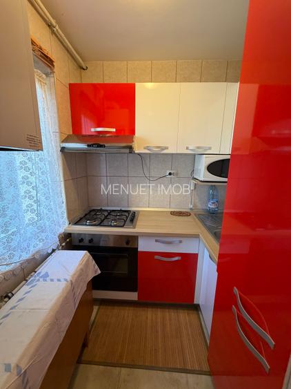 Apartament 2 camere, str.Alunisului - 3