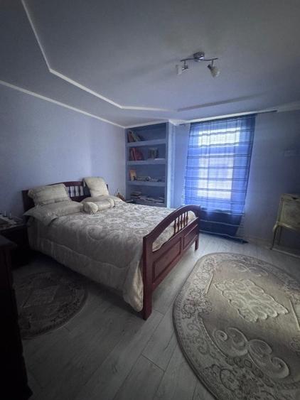 Casa zona rezidentiala , 700mp teren, Radauti
