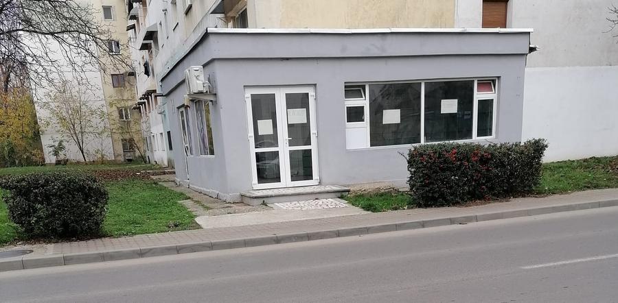 Spatiu comercial de inchiriat - 100 mp - Sud