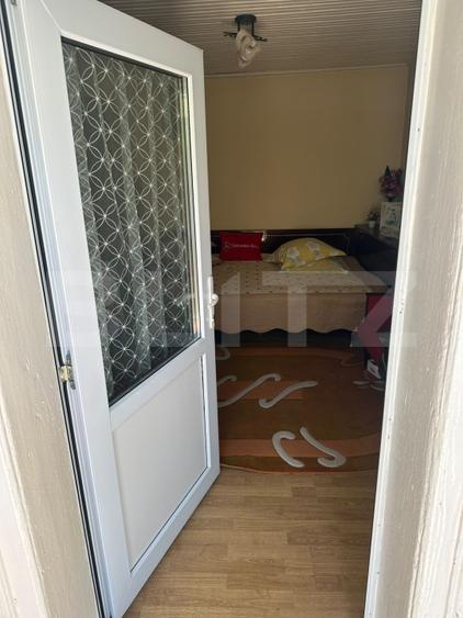 Casa cu garaj si teren + anexe, 100 mp, zona Produlești