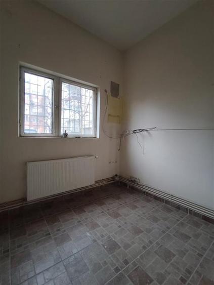 Spatiu comercial,central Marghita,Bihor