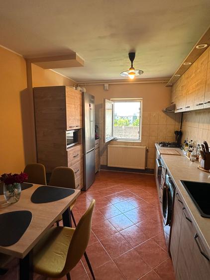 Apartament 3 camere decomandat | 2 băi | 2 balcoane | Zona Timocului – Șaguna