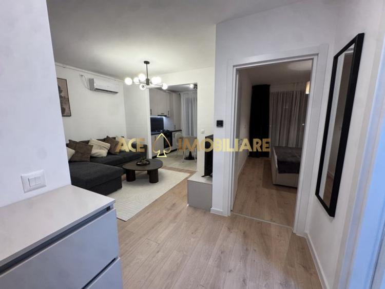 2 Camere de inchiriat | Hils Titanium | Metrou | Parcare | Centrala