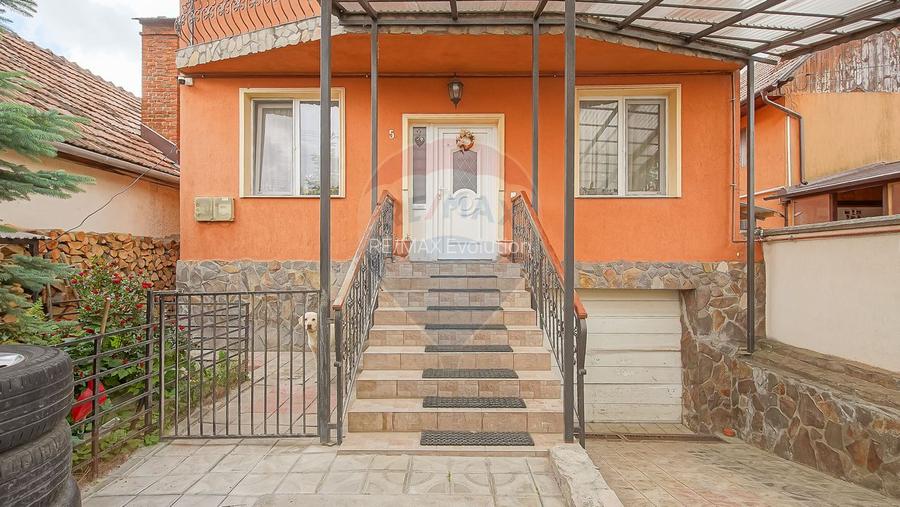Comision 0%! Casa spațioasă Râșnov, zona case, str. Heliade Rădulescu - 36