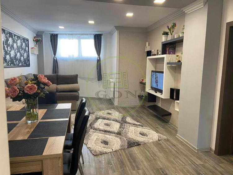 Vânzare apartament 3 camere Râșnov