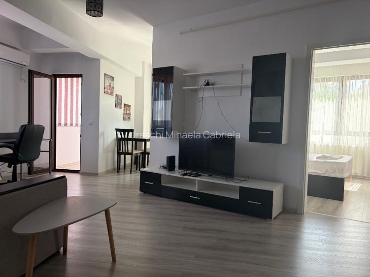 2 CAMERE,MODERN, 50 MP, LÂNGĂ PALAS, BLOC NOU, BALCON, AC, CENTRALĂ TERMICĂ