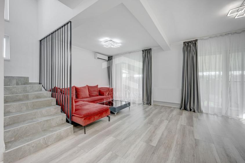CASA SMART+PISCINA+GARAJ+Zona BARBEQUE! str. Fortului Domnești
